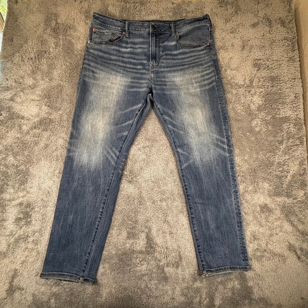 American Eagle Airflex+ Temp Tech Slim Jeans Medium Wash 38x32